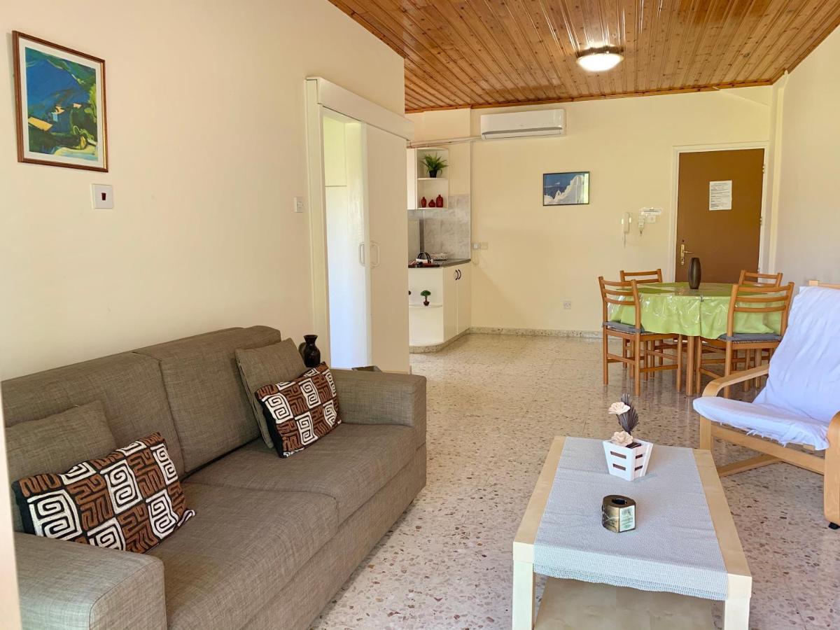 Himonas Apartments Piszúri Kültér fotó